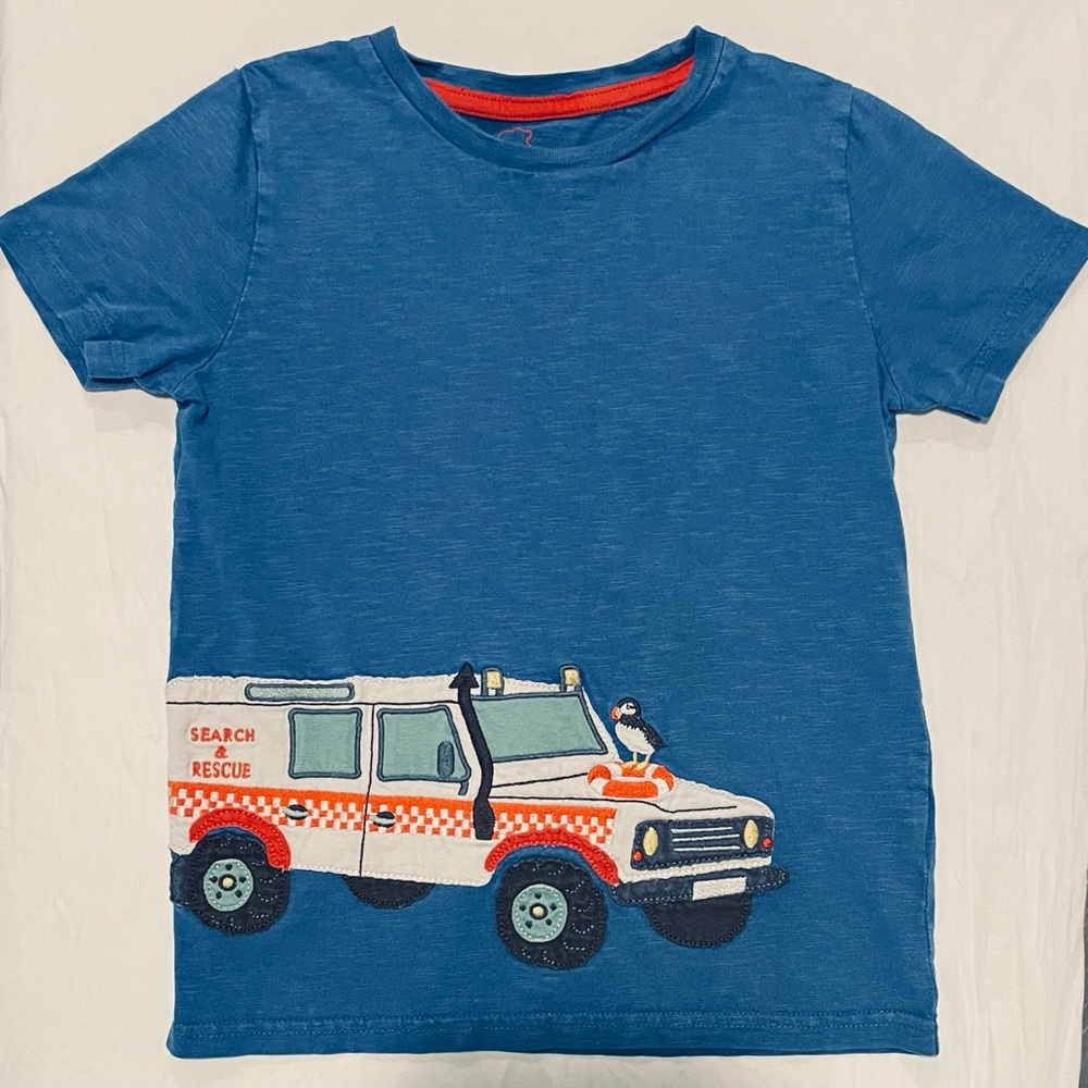 Mini Boden Tee Boys 5-6 Y Search Rescue Vehicle Puffin Applique Blue T-Shirt